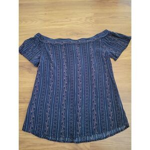 ‎Monteau Off Shoulder Top